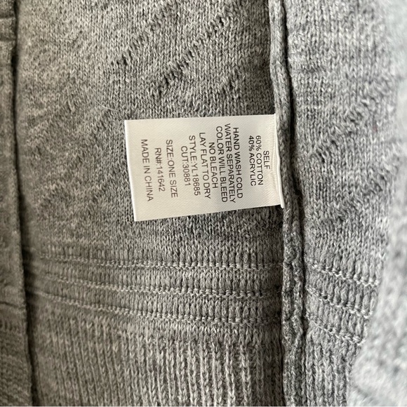 Grey sweater/kimono - Picture 3 of 6